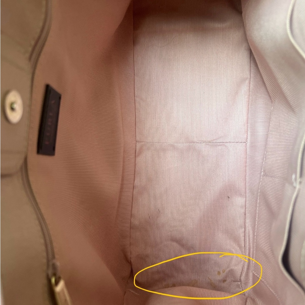 👜 Furla Handbag - Picture 3 of 4